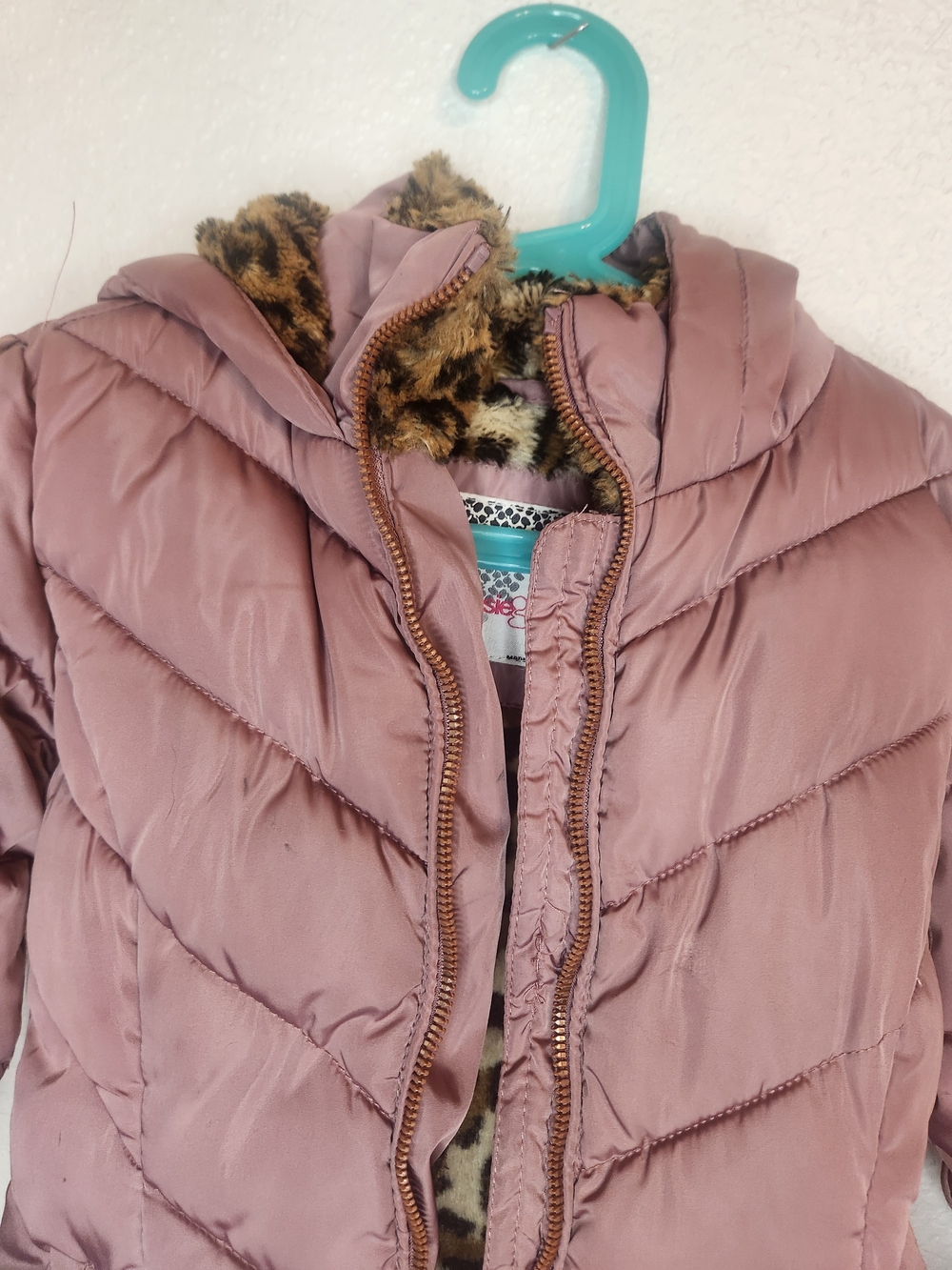 Girls Mauve Puffer Jacket with Faux Fur Trim - Picture 6 of 16